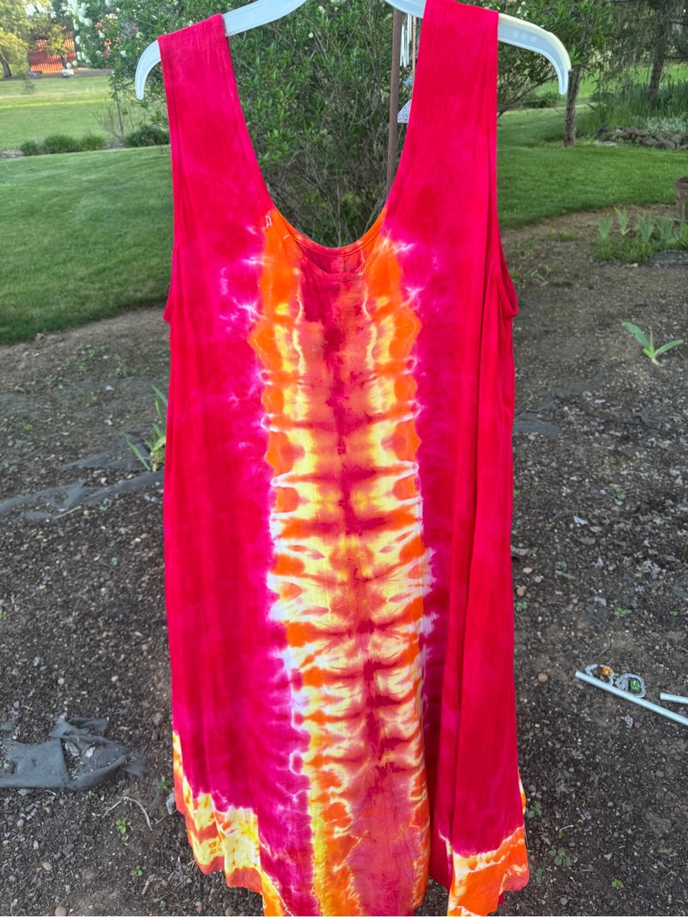Vibrant Tie-Dye Sleeveless Dress in Red and Orange